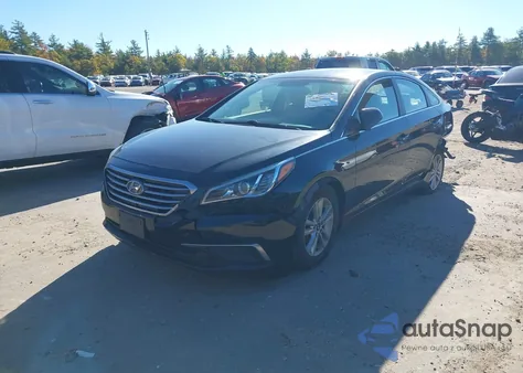 2017 Hyundai Sonata z USA, uszkodzony, nr VIN 5NPE24AF8HH590148